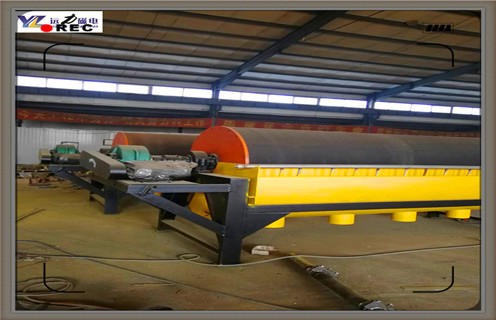 水选褐铁矿磁选机，四川水选褐铁矿磁选机_四川水选褐铁矿磁选机发展工作视频皮带及结构价格